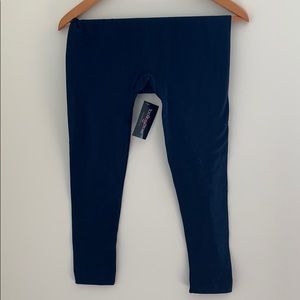 Soft Soho Lady brand fleece lined leggings NWT